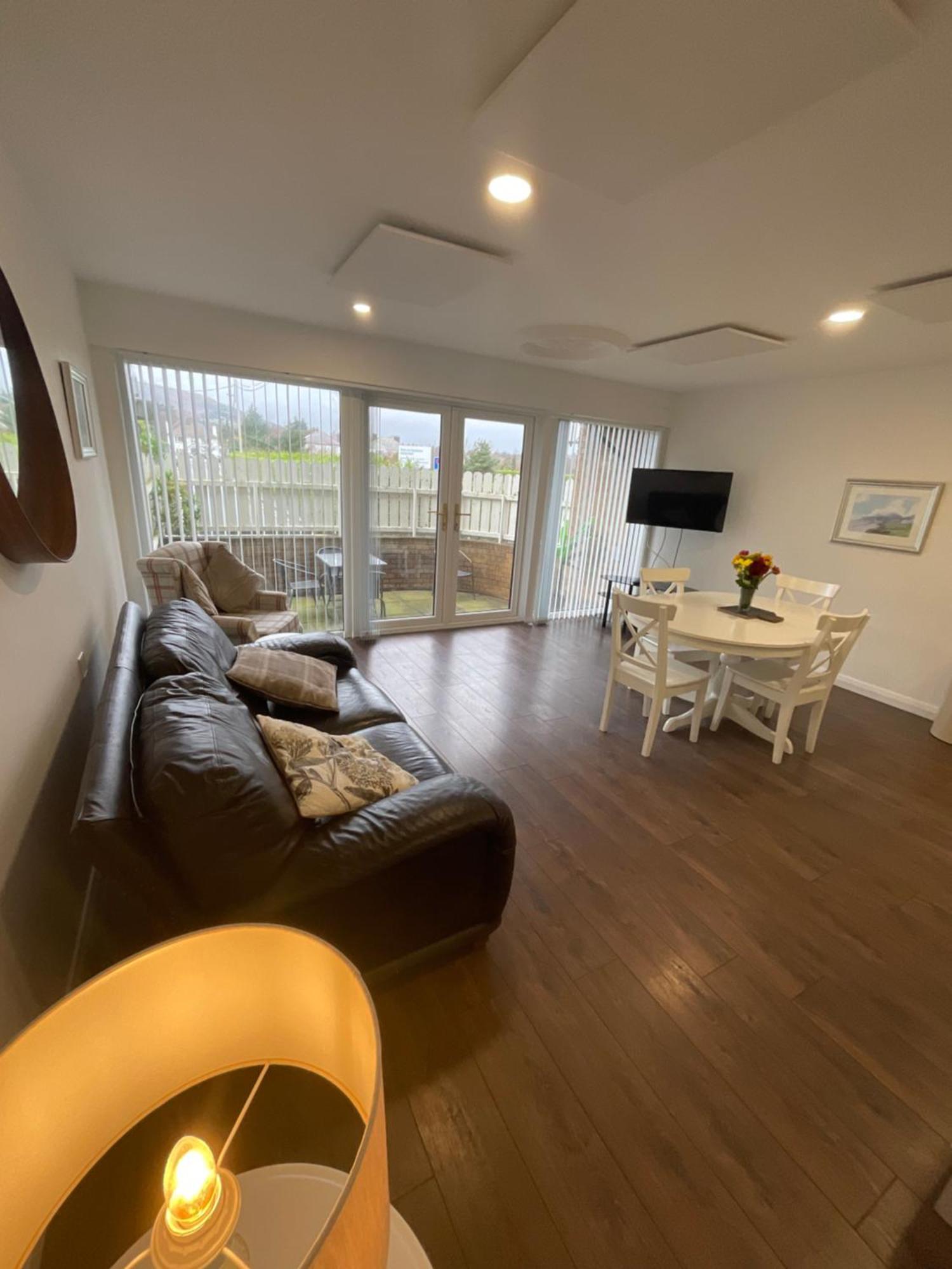 Park Avenue Apartment Newcastle  Bagian luar foto
